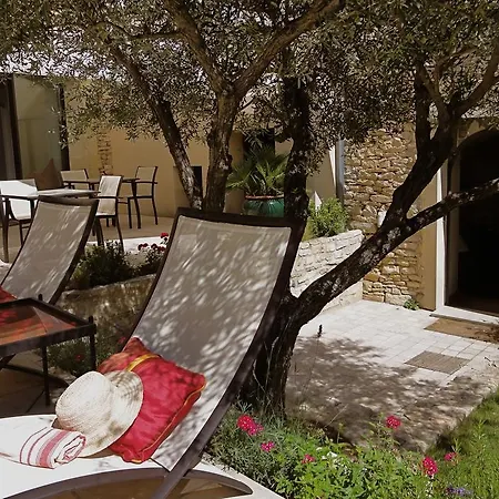 B&B Le Huit & Spa Uchaud