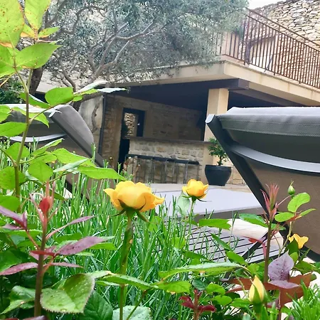 B&B Le Huit & Spa Uchaud
